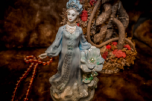 Антикварный магазин