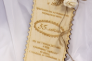 Деревянная открытка