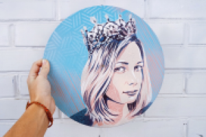 Портрет на заказ на виниловой пластинке