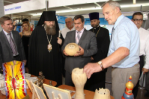 Вазы на Российской выставке