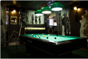 Бильярд-бар