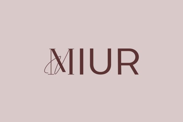 MIUR_онлайн бренд женской одежды