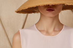 Презентация для фэшн-студии Dispacci