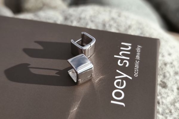 Карточки Wildberries для бренда бижутерии Joey Shu