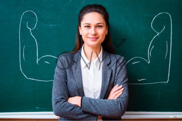 Продвижение онлайн-мастермайнда для педагогов СПО. Проработка базы ретаргетинга и теплых аудиторий.