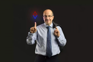 Дизайн и верстка на Тильде сайта для главного маркетолога страны Игоря Манна