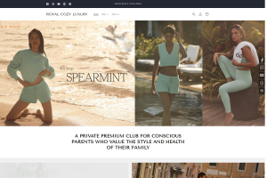 Бренд элитного белья и одежды для мам и детей.