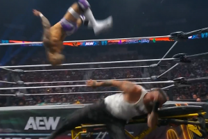 Динамичный монтаж для сообщества «Драки бомжей и алкашей за чекушку»