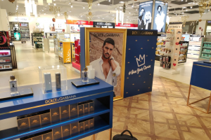Оформление зоны Дольче Габбана - производство и монтаж