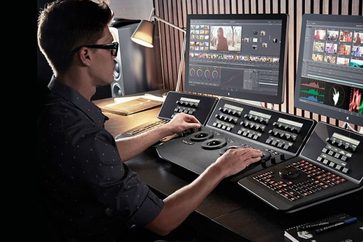 Видеомонтажер