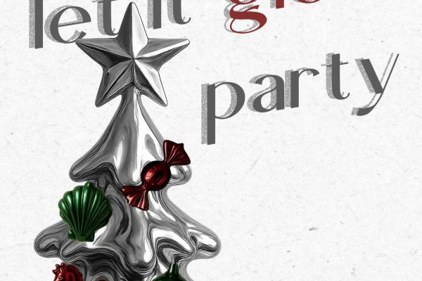 Последние несколько работ: Рекламный постер, дизайны карточек для маркетплейсов, открытка-постер