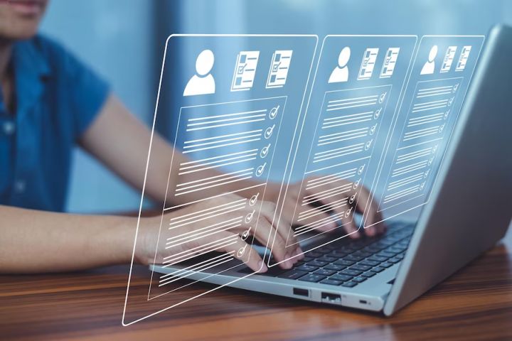 Открыть резюме. Открыть контакты в резюме