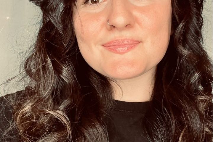 Коучинг: Помогаю тем, кто застрял, снова двигаться и выдерживать перемены.