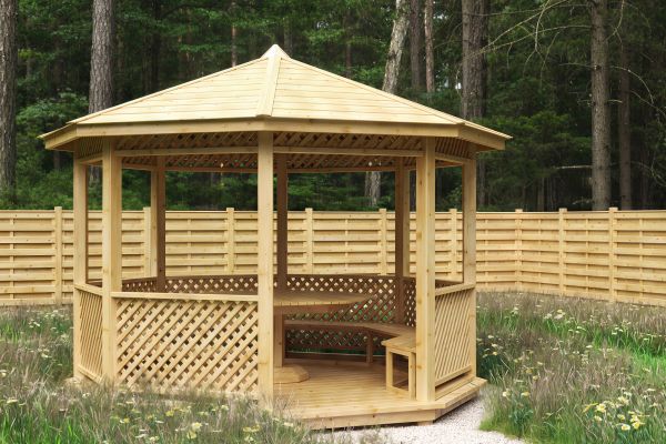 Моделирование и визуализация садовой беседки.