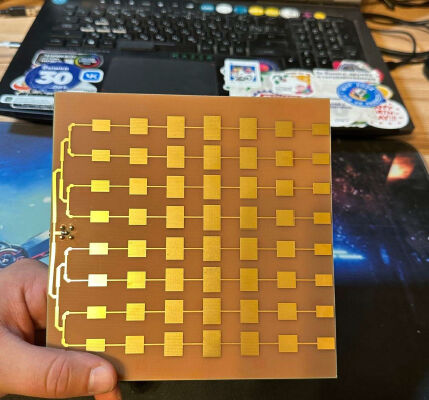 f_2326918660a43bf4.png