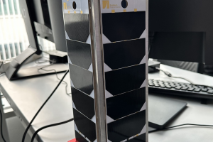 Разработка UFH-антенной системы для Cubesat 3U