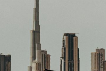 Настроили CRM для агентства недвижимости в Дубае: лиды на 4 языка распределяются автоматически, а конверсия контролируется в 5 дашбордах