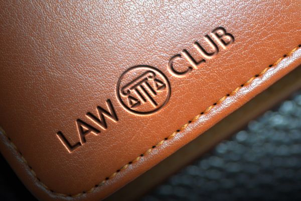 Разработка логотипа для информационного сайта «LAW CLUB» — ресурса по юридическим вопросам