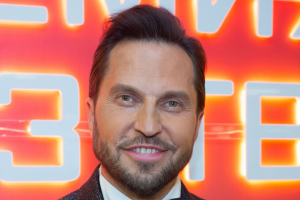 Запись вокала к песне переделки «Само Собой» - Артур Пирожков