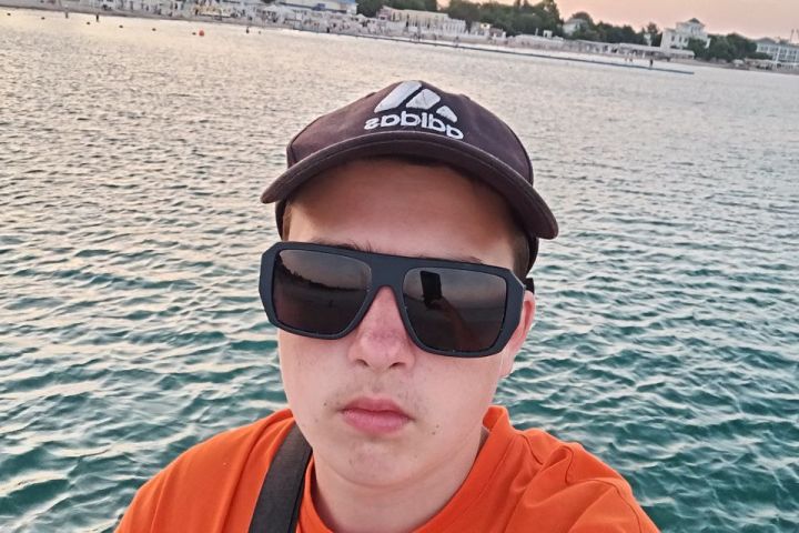 Видеомонтажер