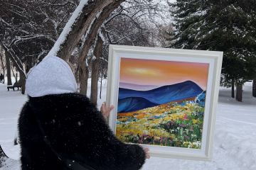 Картина «Рассвет». Выполнена акриловыми красками, оформлена в багет. Картина на продаже.