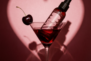 Тематическая реклама товара к 14 февраля