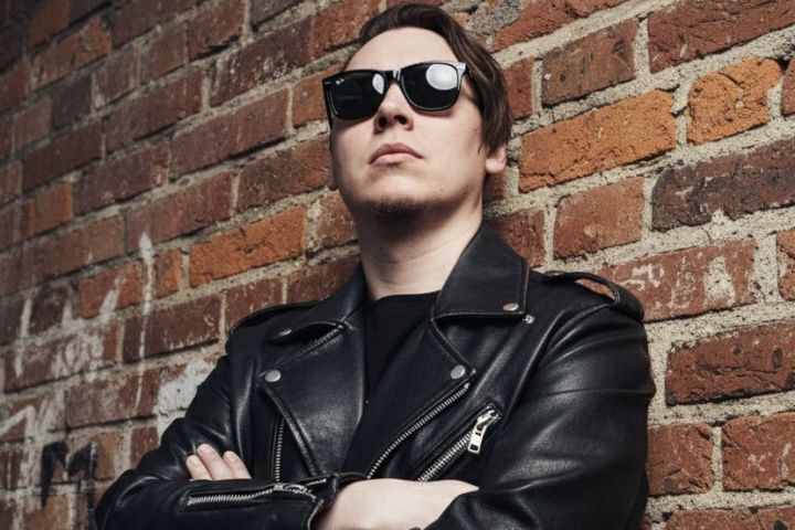 Первый трек бесплатно. Рок/метал сведение.