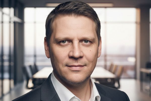 Создам стильные AI-портреты для соцсетей в образах (кино, фэнтези, бизнес)