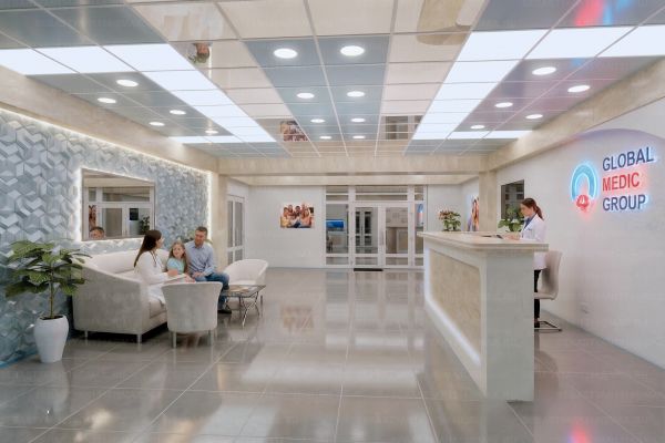 Разработка дизайн холла для клиники в Крыму