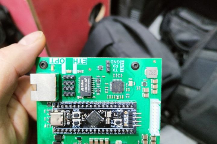 Разработка прототипов электроники и 3D-моделирование (SolidWorks, 3D-печать)