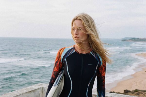 ИИ съемка для бренда купальников Oceanside