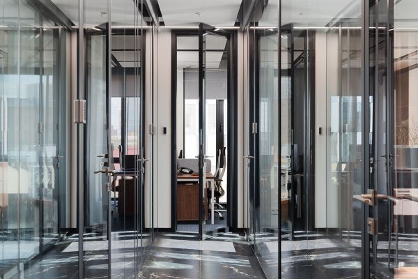 Дизайн интерьера офиса BESTLY «Путешествие к звёздам» — реализованный проект 2025 год.