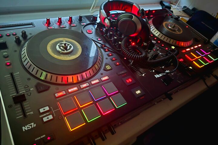 Подбор DJ-сетапа под ваш бюджет + Настройка Serato DJ