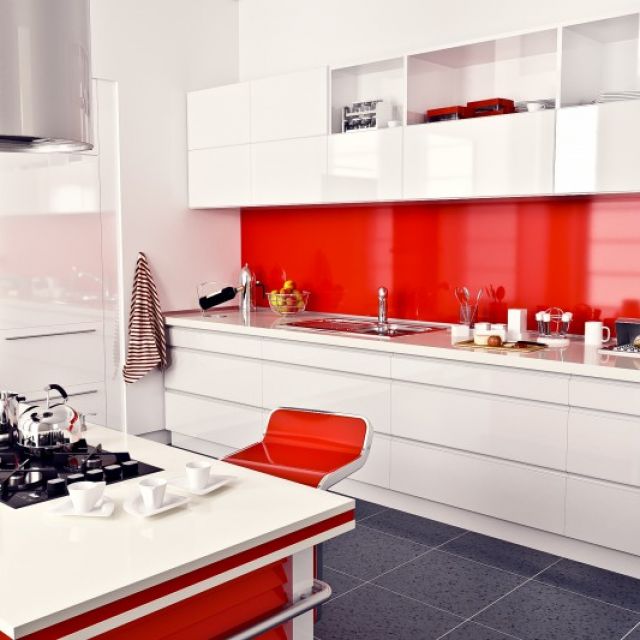 Kitchen red & white