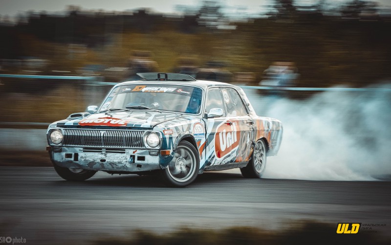 Волга 24 Hoonicorn