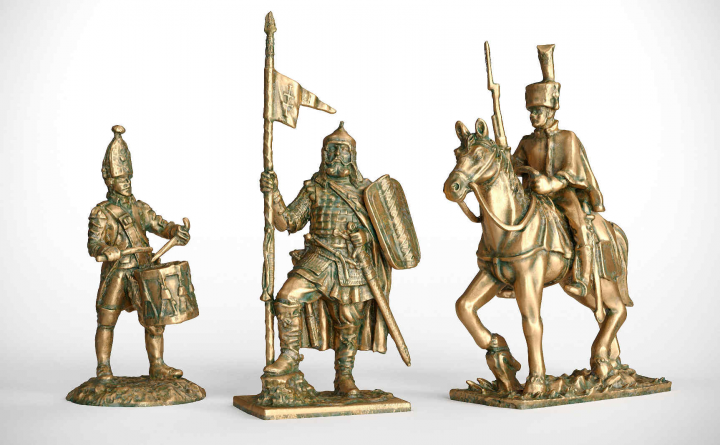 Models of toy soldiers