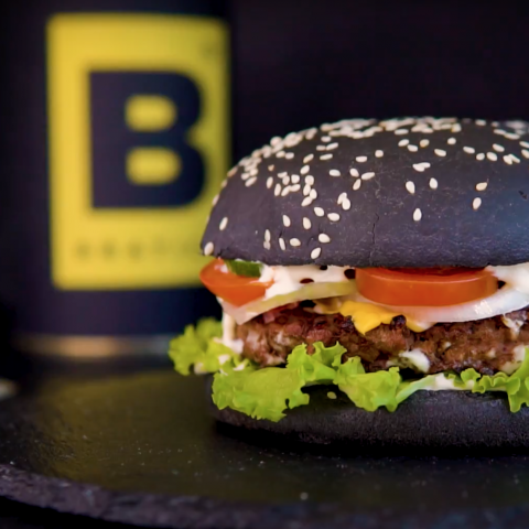    "Bratica Burger"