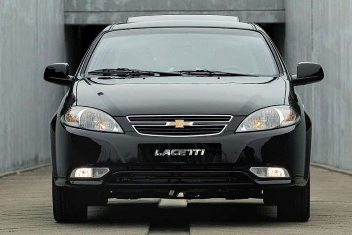       Chevrolet Lacet